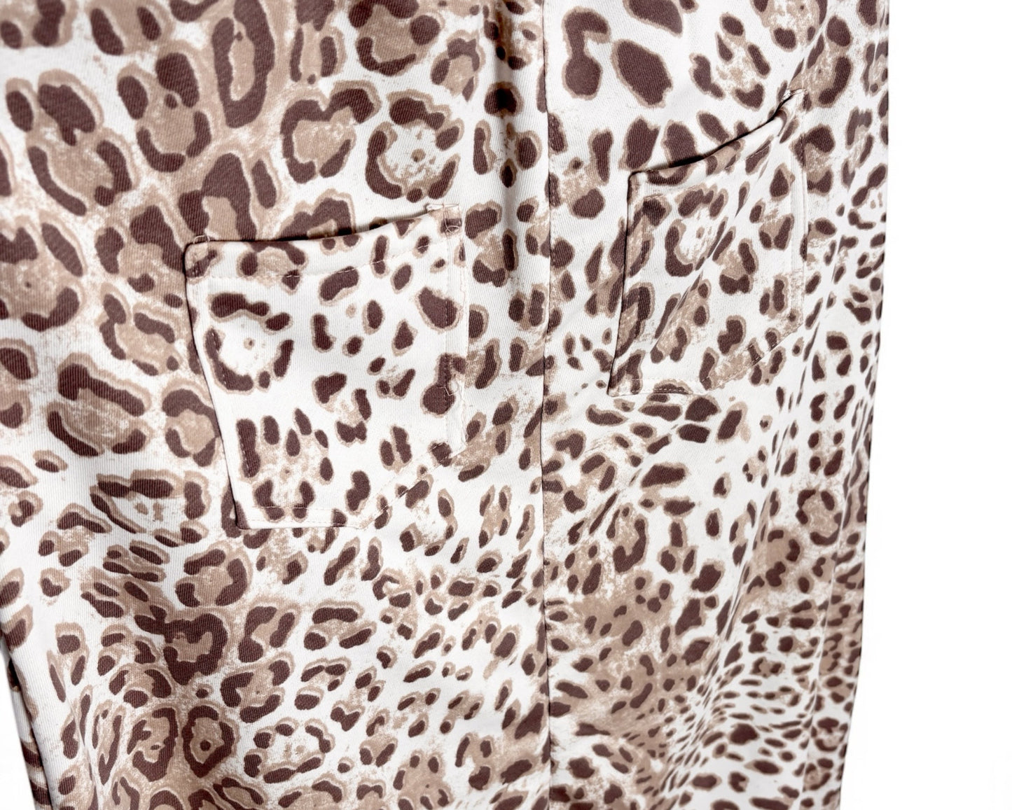 Leopard Lounge Pants – cozy, bold & ultra-stylish