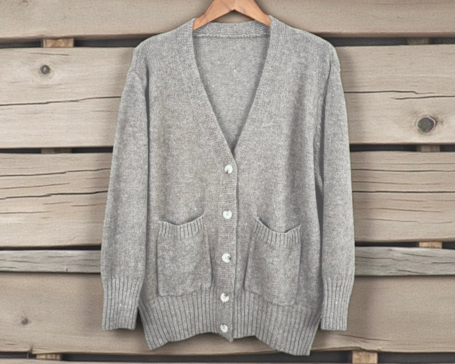 Strickjacke mit leichtem Glitzereffekt