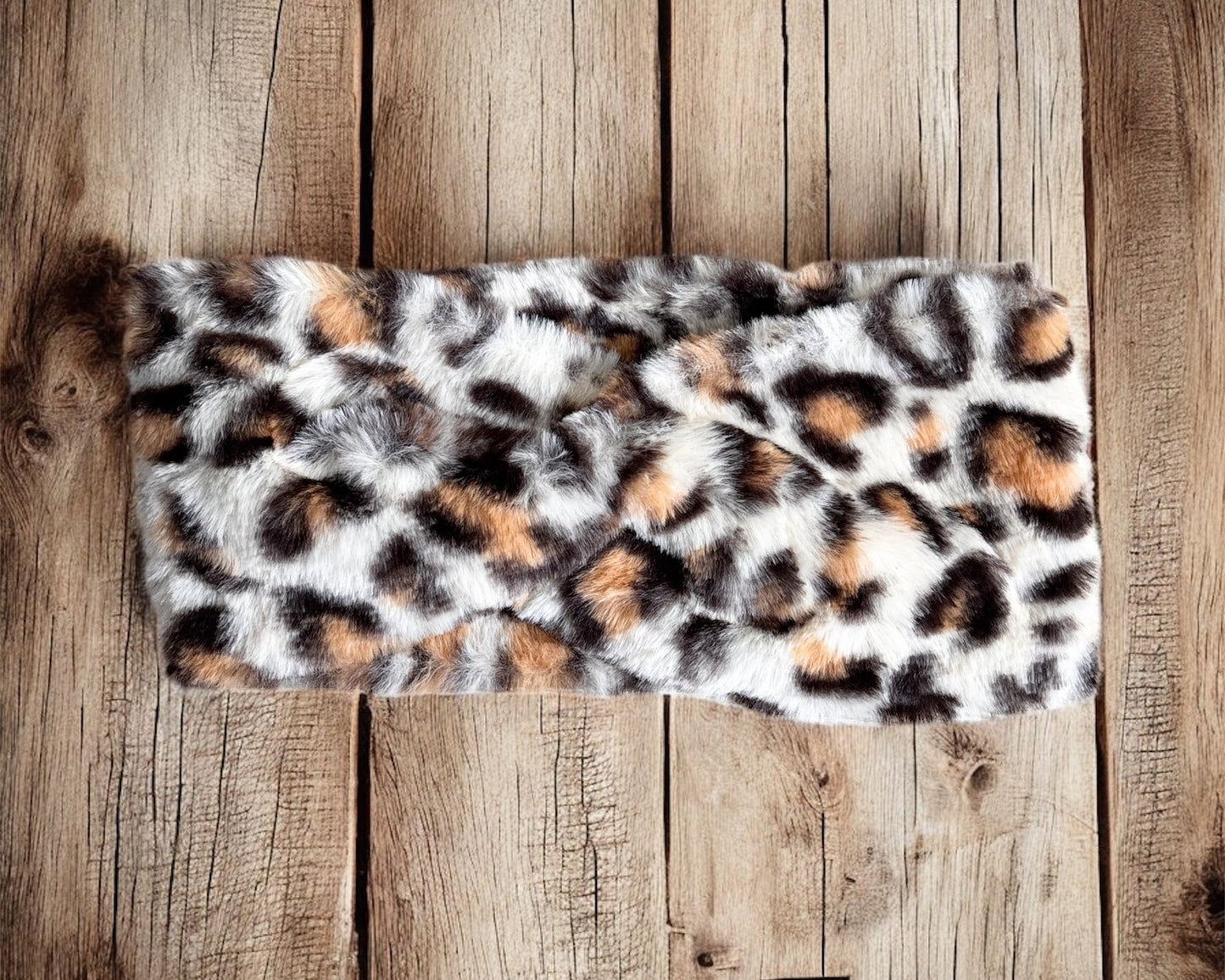 Flauschiges Leo-Stirnband – warm, cozy & super stylish