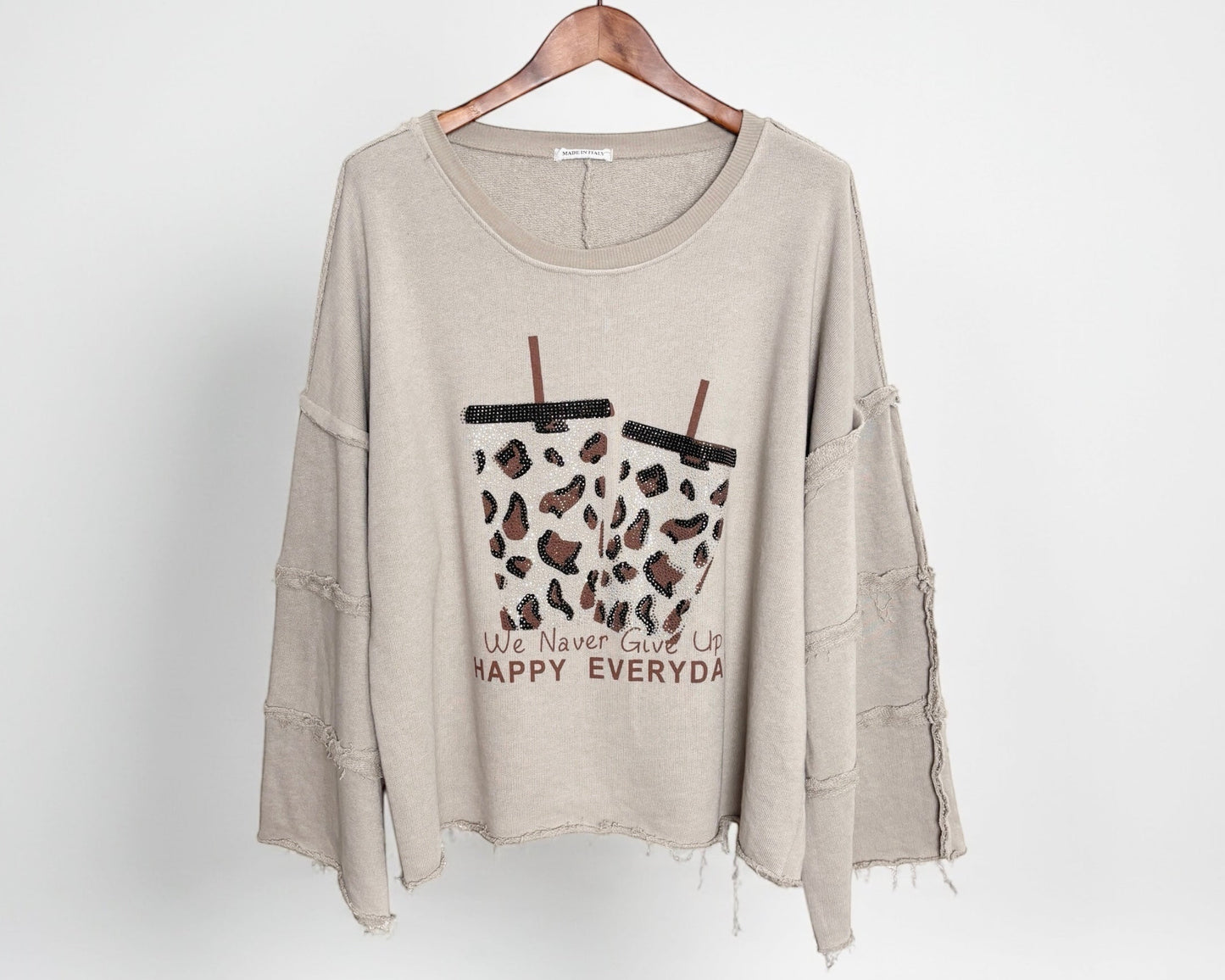 Langarmshirt „Happy Everyday“ – lässig, soft & stylisch