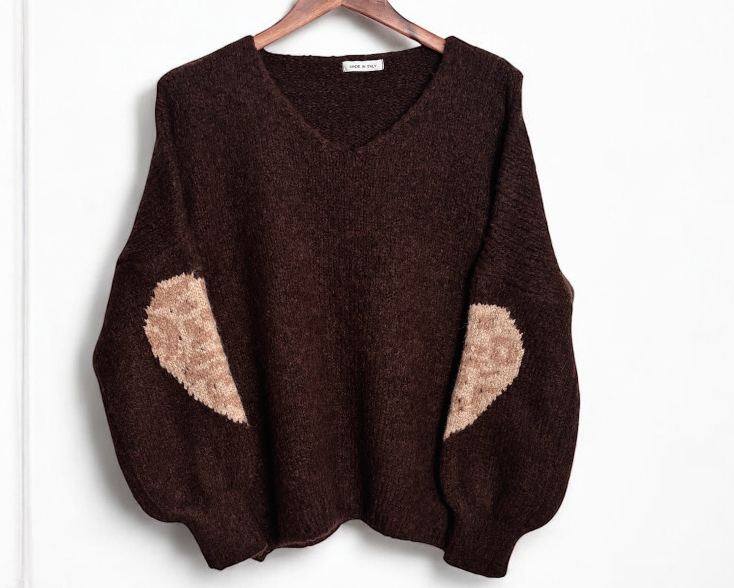 Strickpullover mit Leo-Detail – cozy, modern & voller Stil