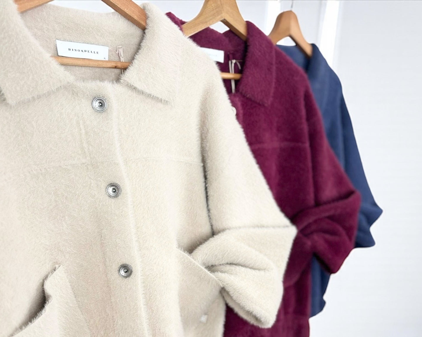 Flauschige Kurzjacke mit Knopfleiste