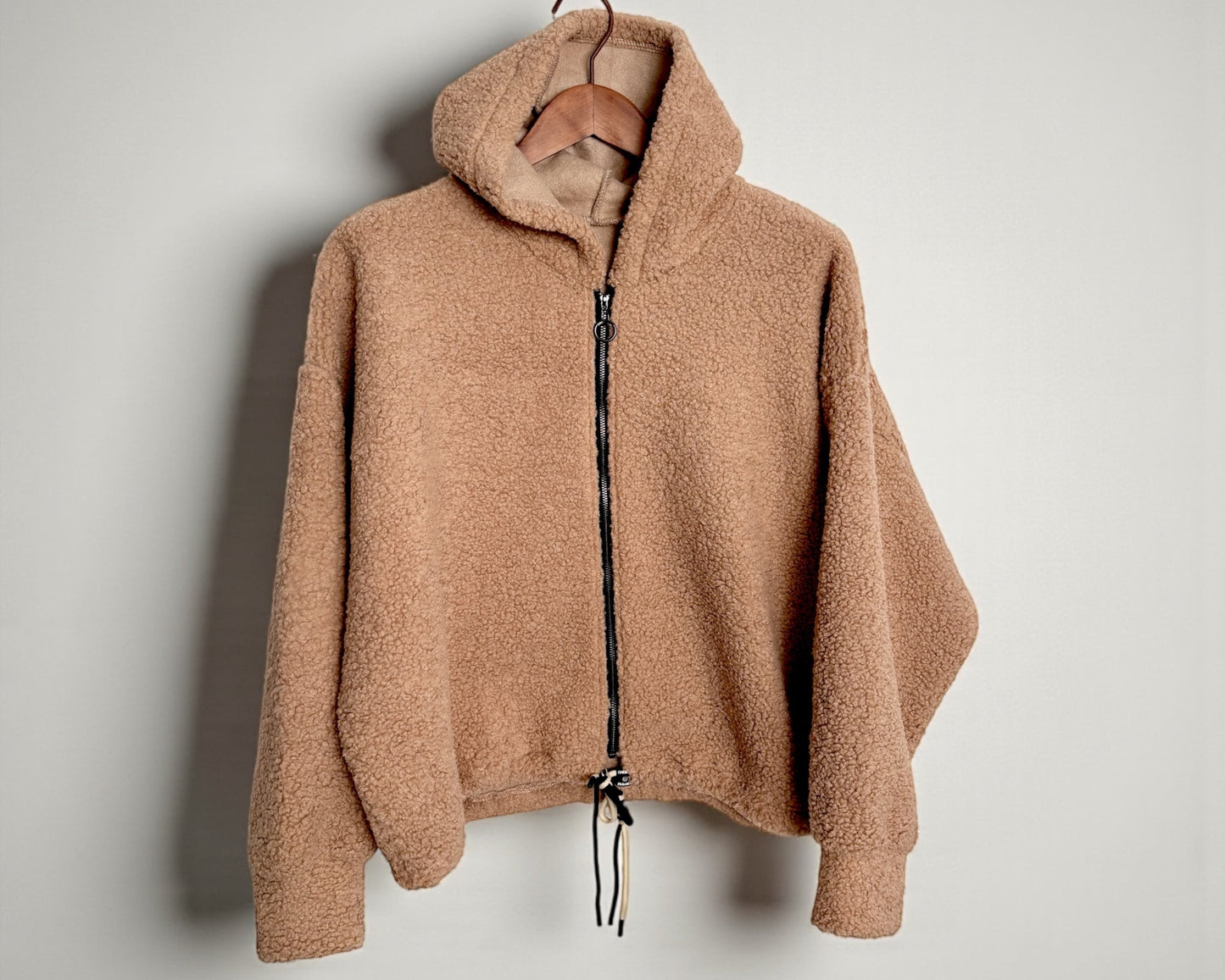 Kuschelige Kapuzenjacke