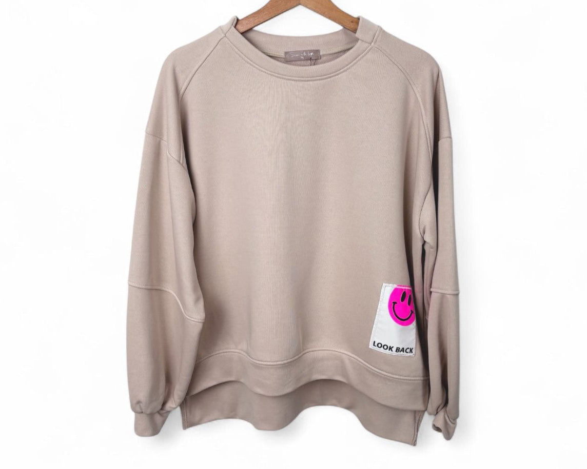 Sweater mit Smiley-Patch